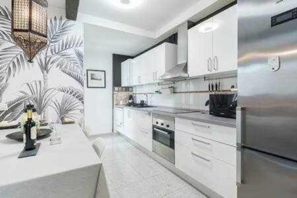 Albatros 1L Tres Habitaciones Castillo del Romeral Ngoại thất bức ảnh